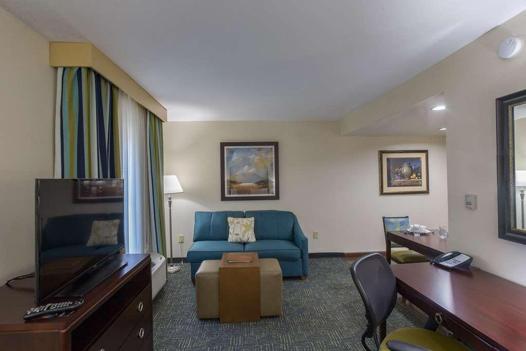 Homewood Suites By Hilton Davidson Номер фото