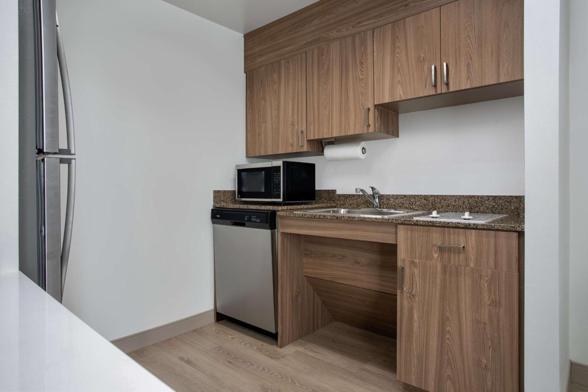Homewood Suites By Hilton Davidson Экстерьер фото