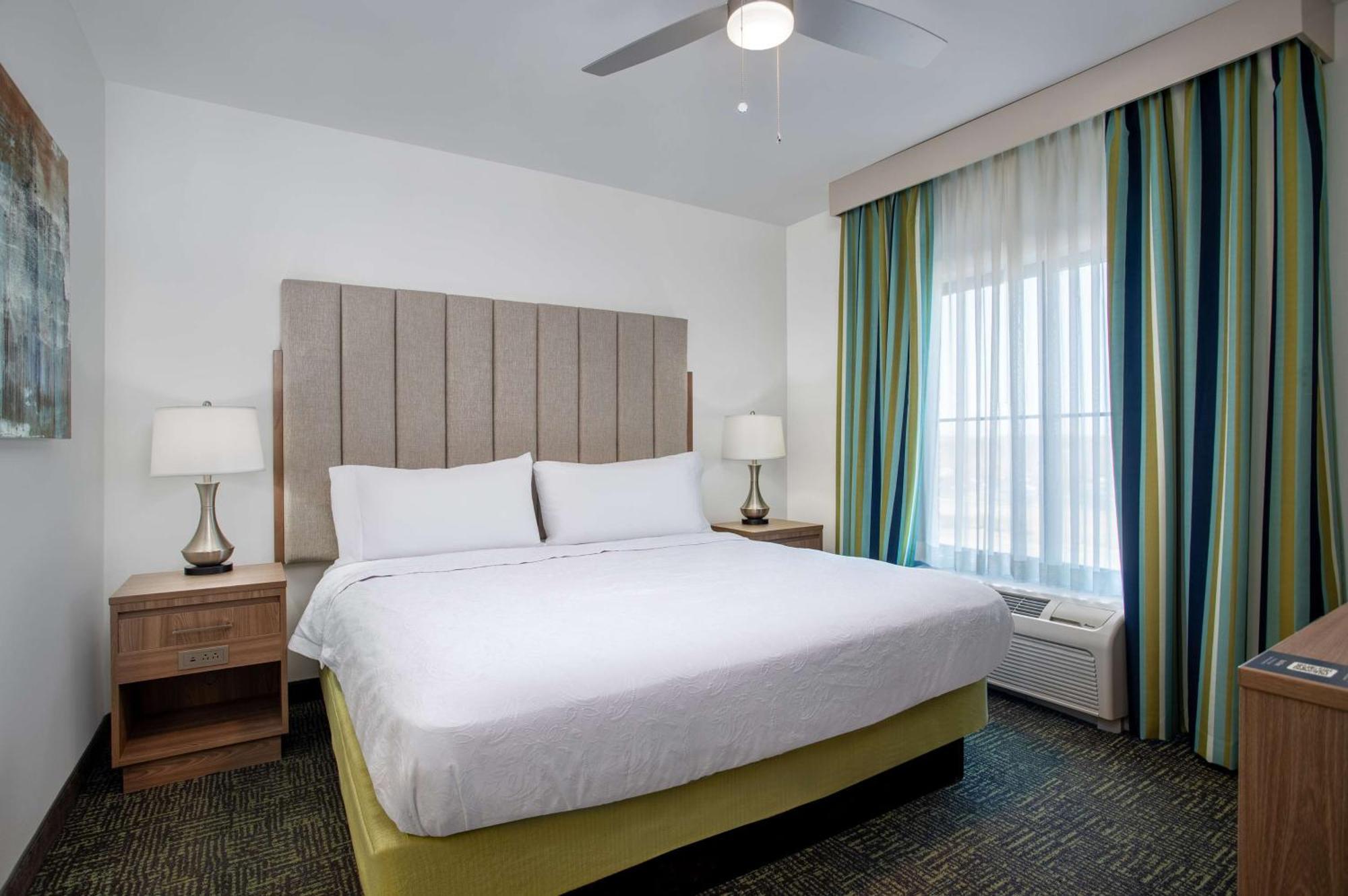 Homewood Suites By Hilton Davidson Экстерьер фото